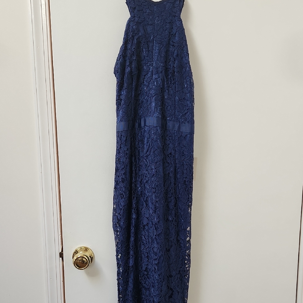 Elegant Navy Lace Gown